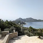 Limni 沃里亚戈米尼湖