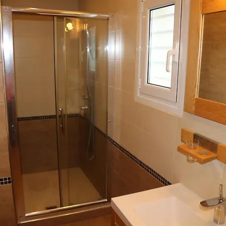 Villa Limni Vuliagménisz-tó