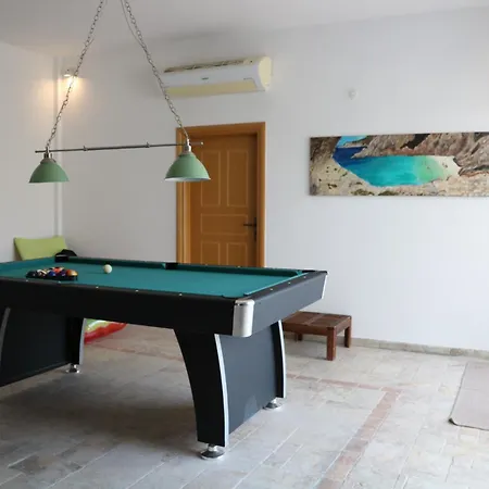 Limni Vouliagmeni Lake