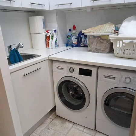 וילה Limni אגם ווליאגמני