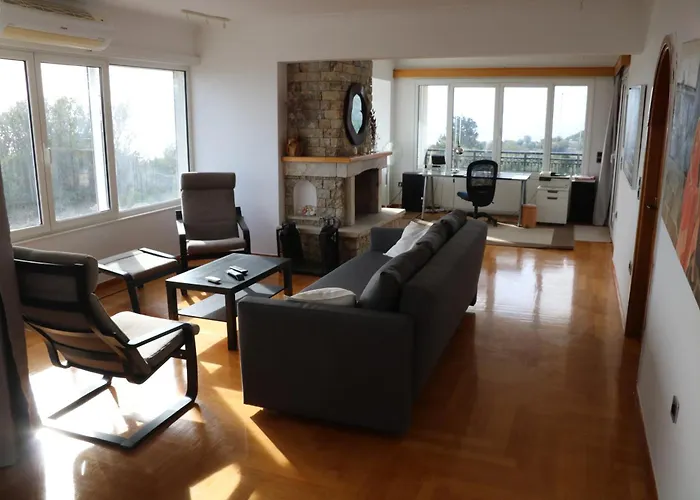 Limni Villa Limni Vouliagmenis