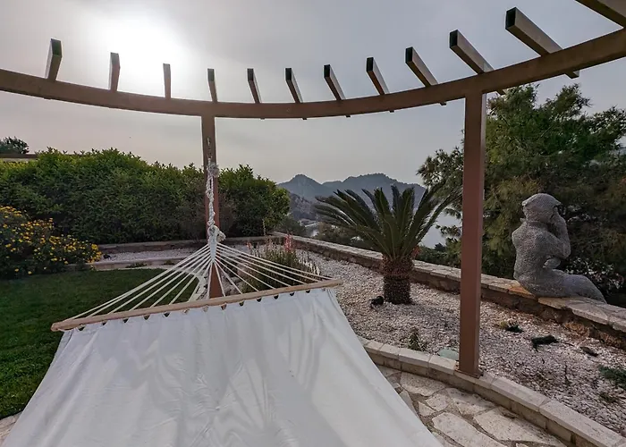 Villa Limni Limni Vouliagmenis